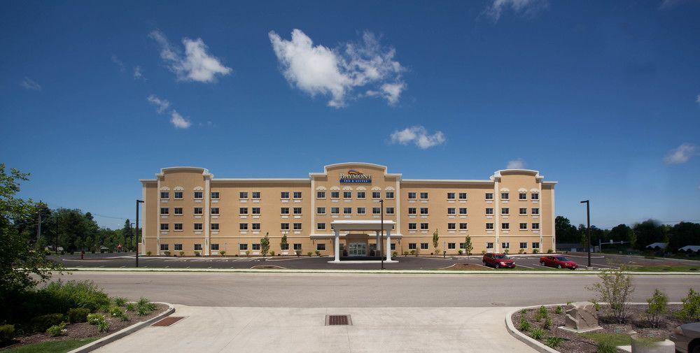 Baymont By Wyndham Erie Hotel Exterior photo